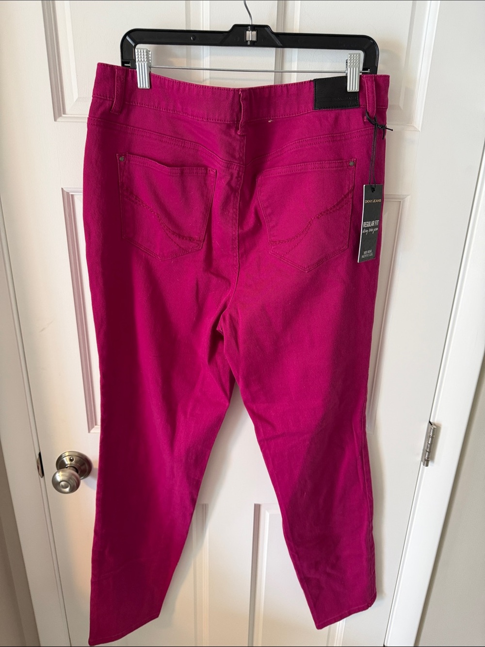 NWT DKNY SOHO Skinny Jeans Mid Rise Fuchsia Size 16W - Picture 5 of 6